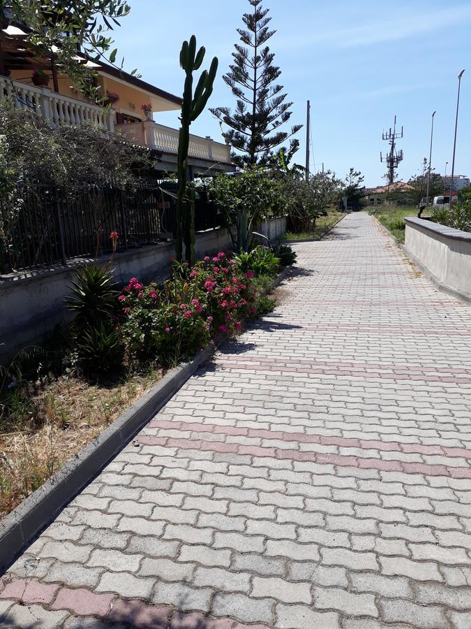 B&B Fragranza Di Sicilia Джардини-Наксос Экстерьер фото