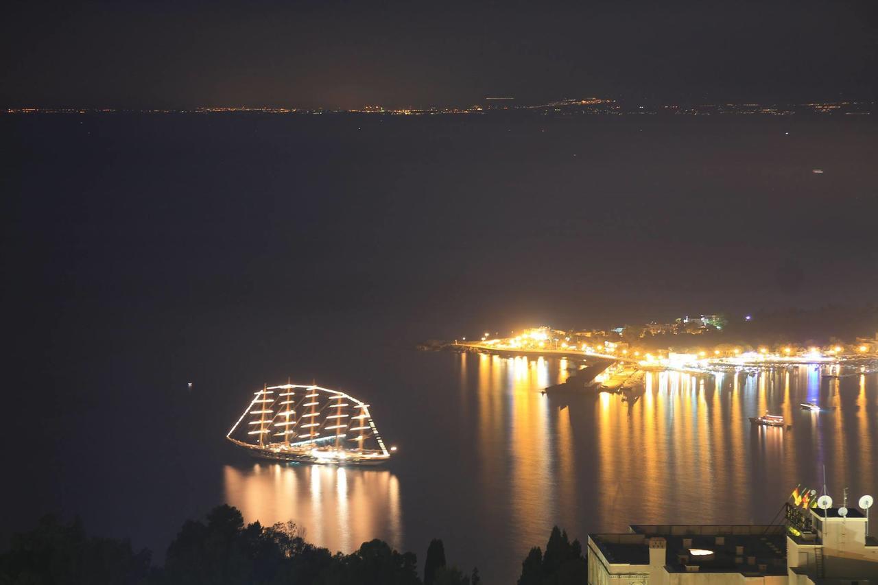 B&B Fragranza Di Sicilia Джардини-Наксос Экстерьер фото